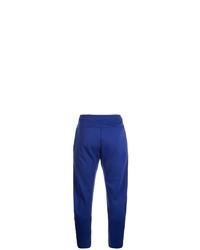 blaue Jogginghose von Nike