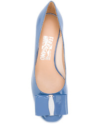 blaue Leder Pumps von Salvatore Ferragamo