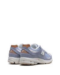 blaue niedrige Sneakers von New Balance