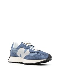 blaue niedrige Sneakers von New Balance