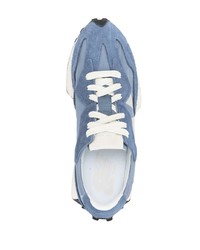 blaue niedrige Sneakers von New Balance