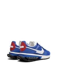 blaue niedrige Sneakers von Nike