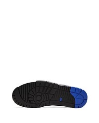 blaue niedrige Sneakers von Nike