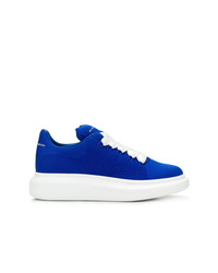 blaue niedrige Sneakers von Alexander McQueen
