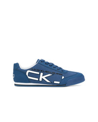 blaue niedrige Sneakers von Calvin Klein Jeans