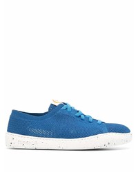 blaue niedrige Sneakers von Camper
