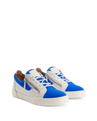 blaue niedrige Sneakers von Giuseppe Zanotti