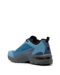 blaue niedrige Sneakers von Stone Island
