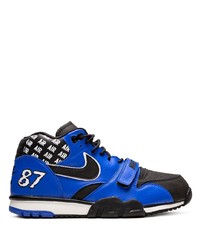 blaue niedrige Sneakers von Nike