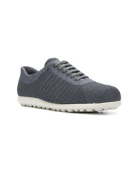 blaue niedrige Sneakers von Camper