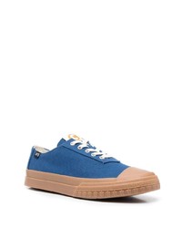 blaue Segeltuch niedrige Sneakers von Camper