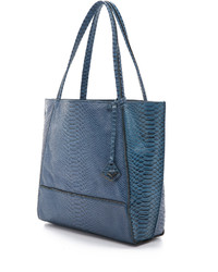 blaue Shopper Tasche aus Leder mit Schlangenmuster von Botkier