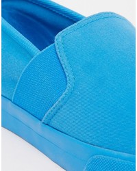 blaue Slip-On Sneakers aus Segeltuch von Asos