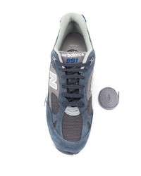 blaue Sportschuhe von New Balance