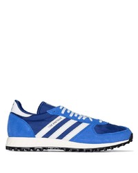 blaue Sportschuhe von adidas