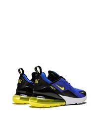 blaue Sportschuhe von Nike