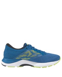 blaue Sportschuhe von Asics