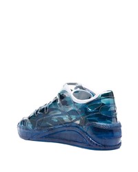 blaue Sportschuhe von Gcds