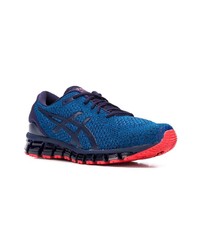 blaue Sportschuhe von Asics