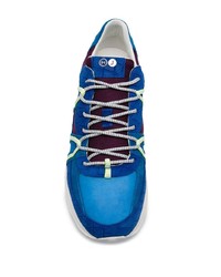 blaue Sportschuhe von Hide&Jack