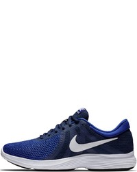 blaue Sportschuhe von Nike