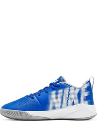 blaue Sportschuhe von Nike