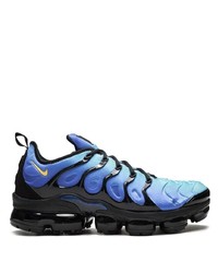 blaue Sportschuhe von Nike