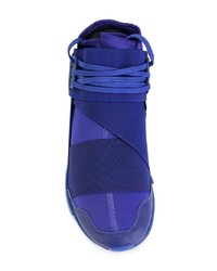 blaue Sportschuhe von Y-3