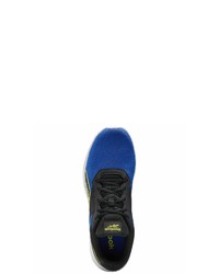 blaue Sportschuhe von Reebok