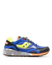 blaue Sportschuhe von Saucony