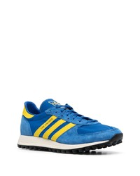 blaue Sportschuhe von adidas