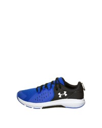 blaue Sportschuhe von Under Armour