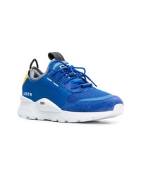 blaue Sportschuhe von Puma