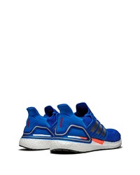 blaue Sportschuhe von adidas