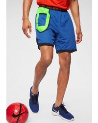 blaue Sportshorts von Nike