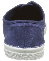 blaue Turnschuhe von Bensimon