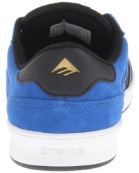 blaue Turnschuhe von Emerica