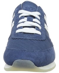 blaue Turnschuhe von Hugo