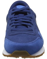 blaue Turnschuhe von Nike