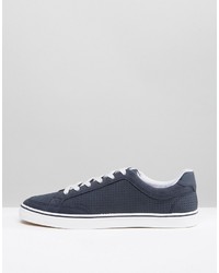 blaue Turnschuhe von Pull&Bear