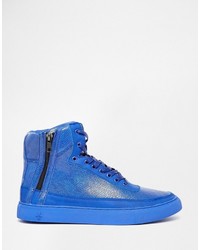 blaue Turnschuhe von Criminal Damage