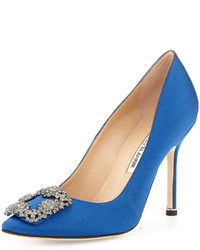 blaue verzierte Schuhe aus Satin