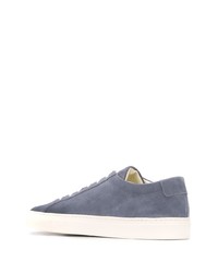 blaue Wildleder niedrige Sneakers von Common Projects