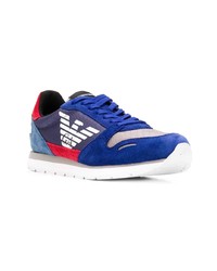 blaue Wildleder niedrige Sneakers von Emporio Armani