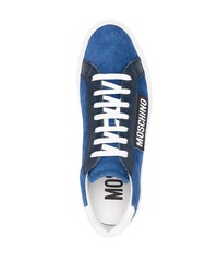 blaue Wildleder niedrige Sneakers von Moschino