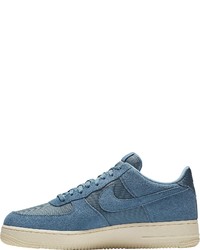 blaue Wildleder niedrige Sneakers von Nike Sportswear