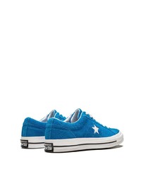 blaue Wildleder niedrige Sneakers von Converse