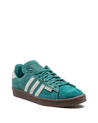 blaue Wildleder niedrige Sneakers von adidas