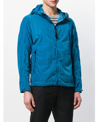 blaue Windjacke von CP Company