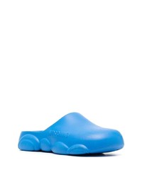 blaue Zehensandalen von Moschino